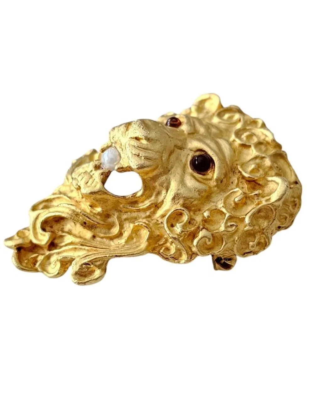 Lion Brooch Gold Tone, Red Glass Eyes, Faux Pearl, Pendant Pin L467
